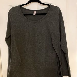 LuLaRoe Lynnae Long Sleeve Charcoal Top